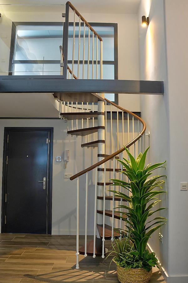 セビリアDuplex Moderno En Alamedaアパートメント エクステリア 写真